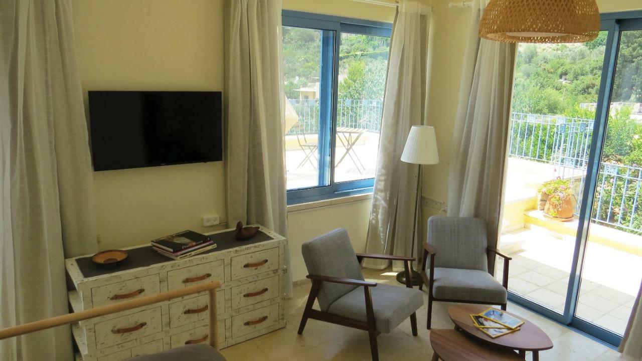 Artsea Studio Apartment With Sea View Ein Hod Экстерьер фото